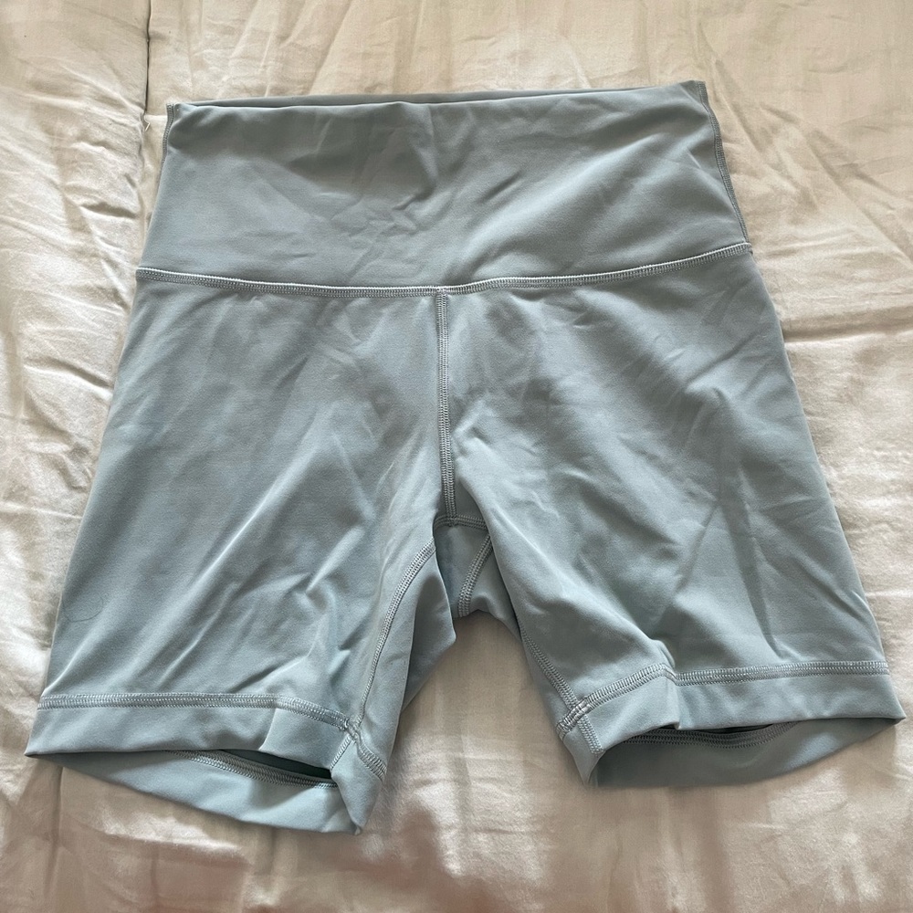 lululemon wonder trains 6’ shorts